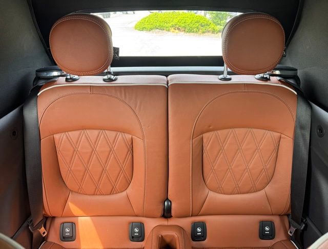 Certified 2024 MINI Cooper S w/ Signature Upholstery Package FWD image 26