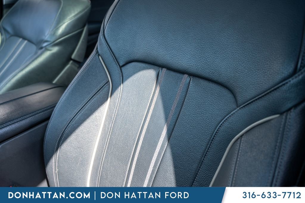 Used 2017 BMW 540i RWD image 21