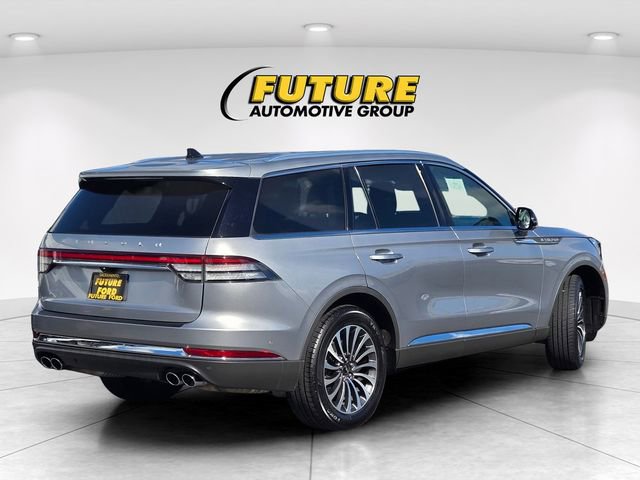 Used 2022 Lincoln Aviator Reserve w/ Equipment Group 201A AWD/4WD image 4