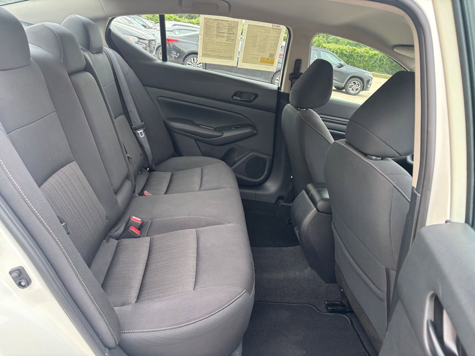 Used 2025 Nissan Altima 2.5 SV FWD image 25