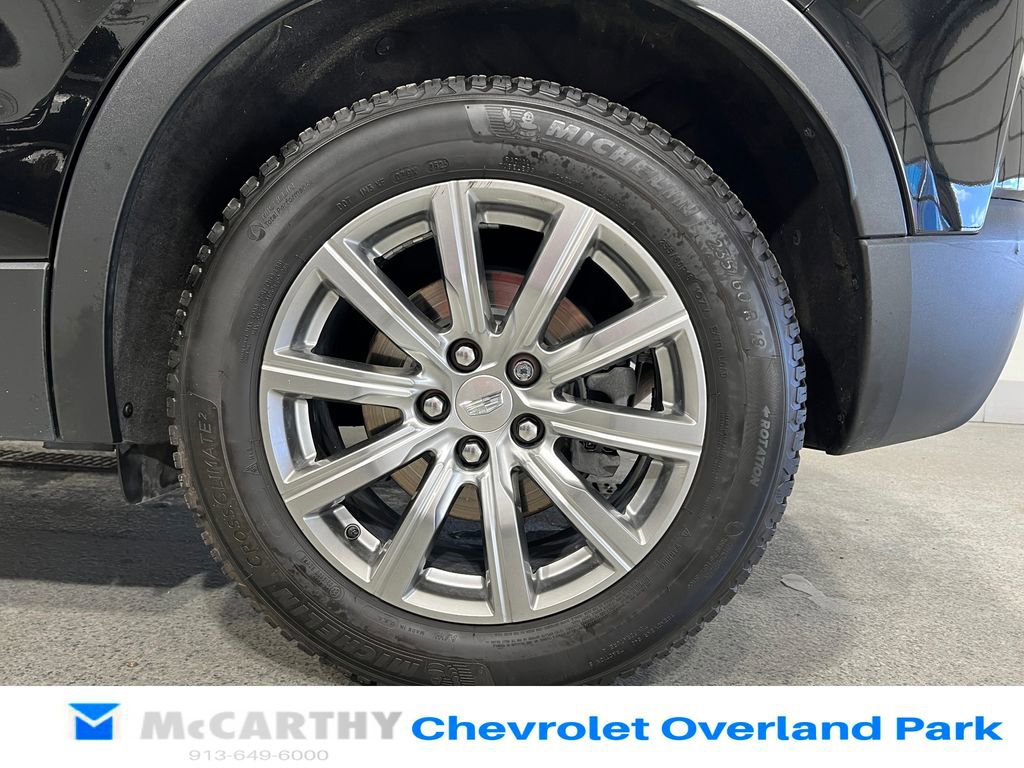 Used 2021 Cadillac XT4 Premium Luxury w/ Cold Weather Package image 37