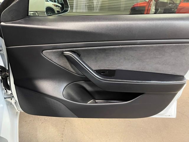 Used 2019 Tesla Model 3 Long Range image 11