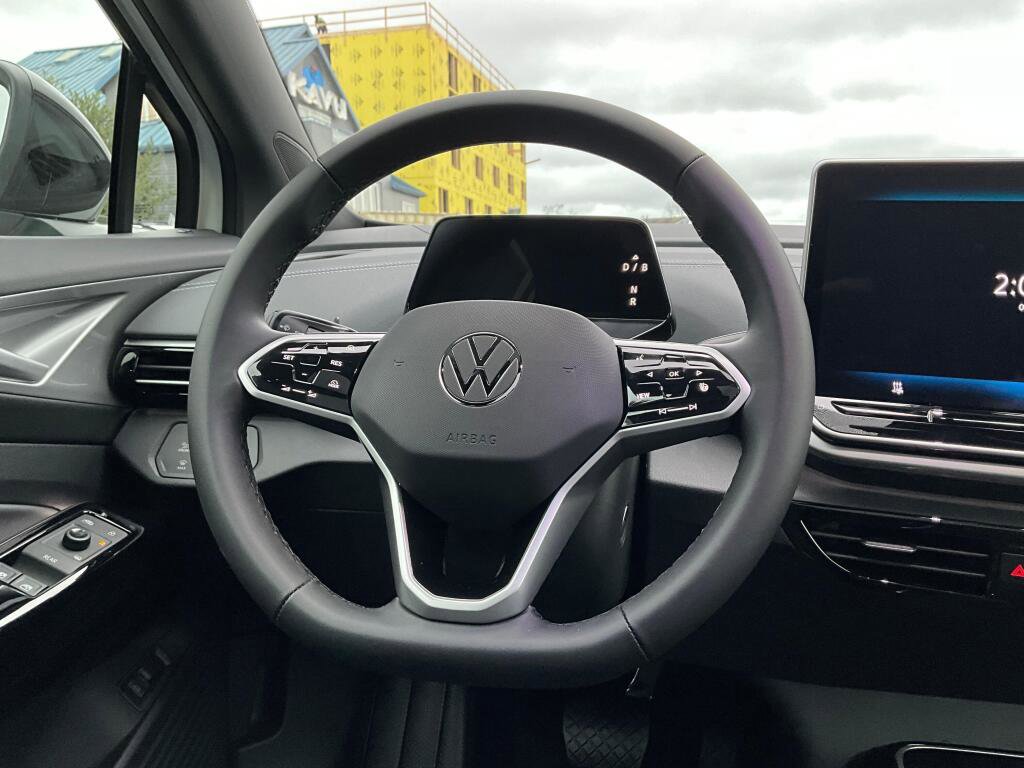 New 2026 Volkswagen ID.4 Pro S image 19