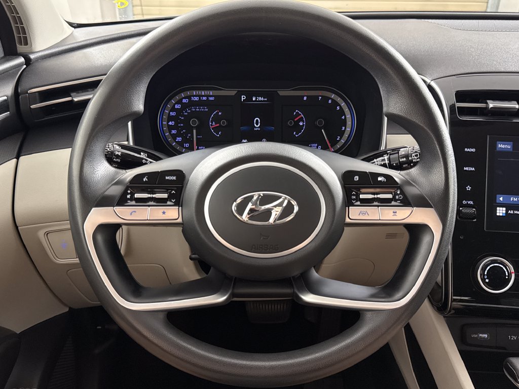 Used 2022 Hyundai Tucson SEL w/ Cargo Package FWD image 15