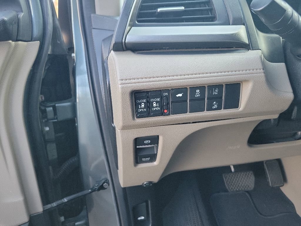 Used 2020 Honda Odyssey EX-L image 21