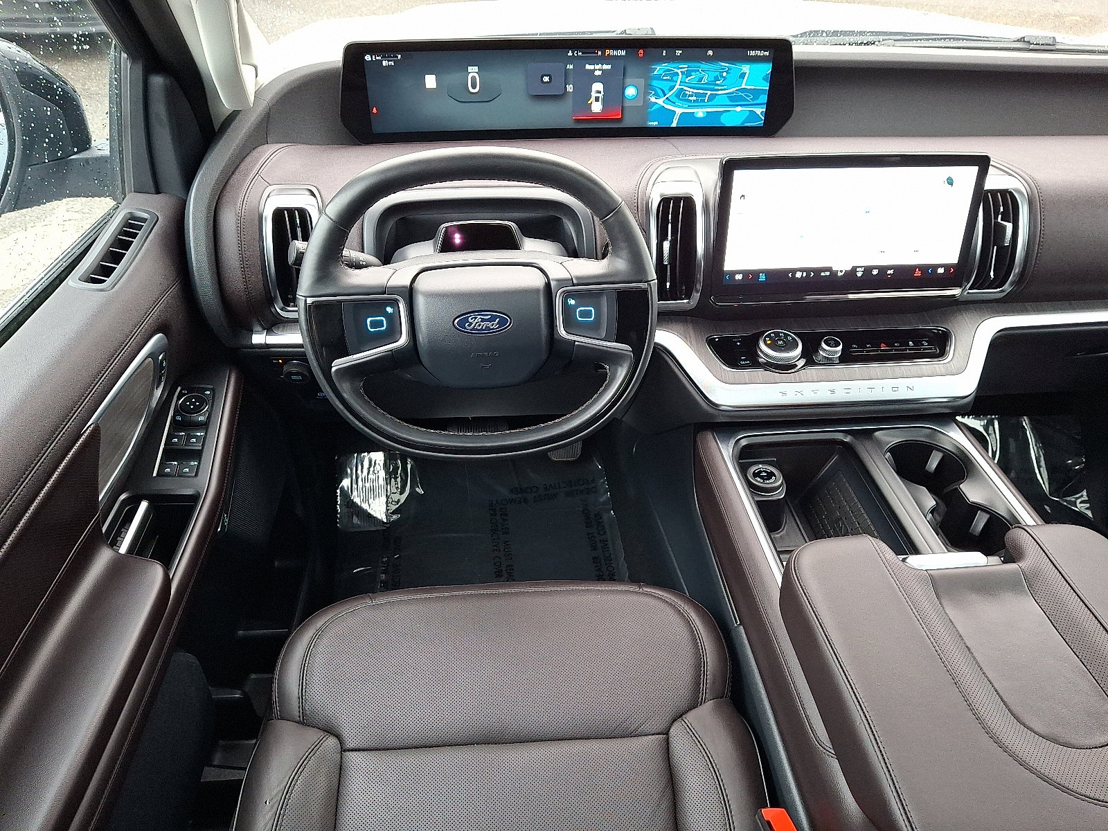Used 2025 Ford Expedition Max Platinum w/ Platinum Ultimate Package AWD/4WD image 12