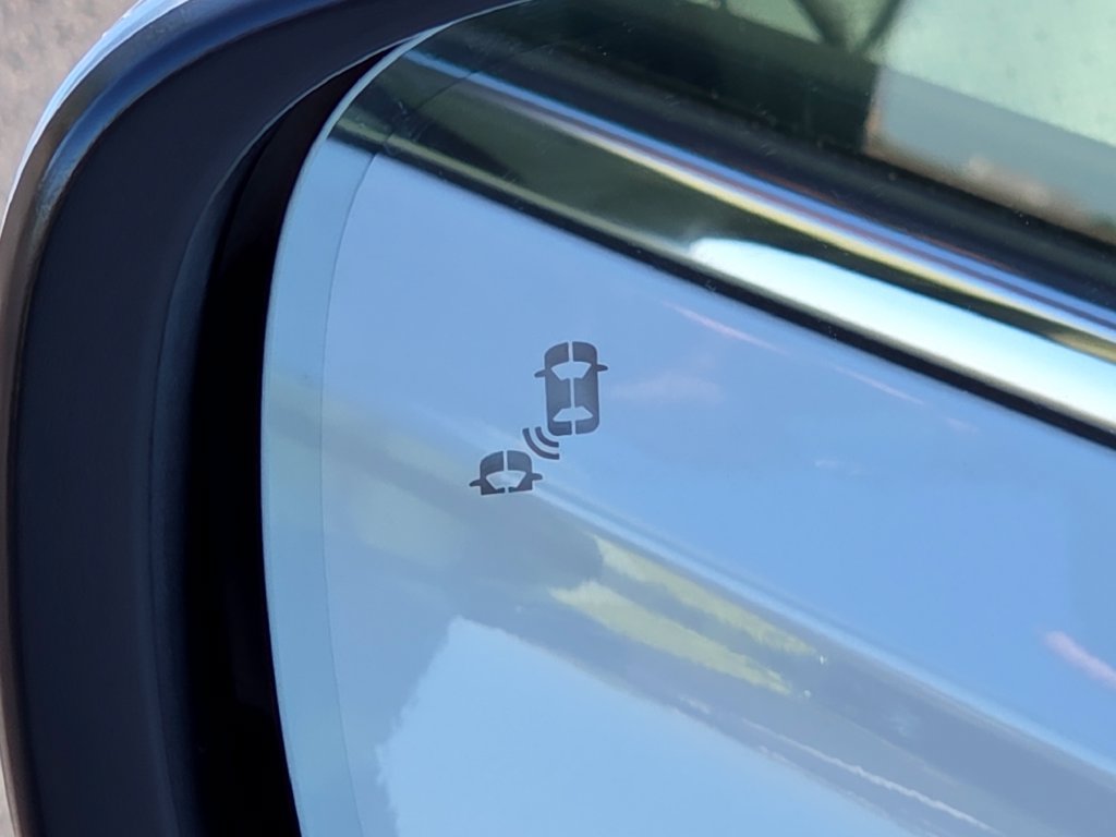Certified 2025 Honda Pilot Elite image 19