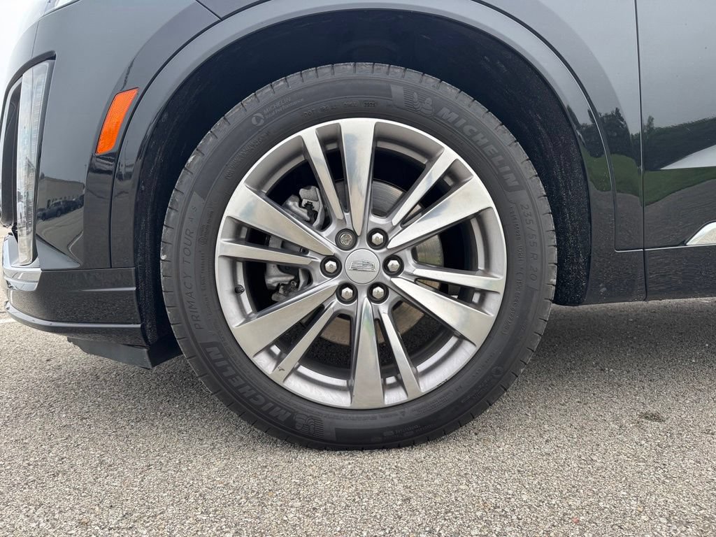 Certified 2024 Cadillac XT6 Premium Luxury w/ LPO, Floor Liner Package AWD/4WD image 15