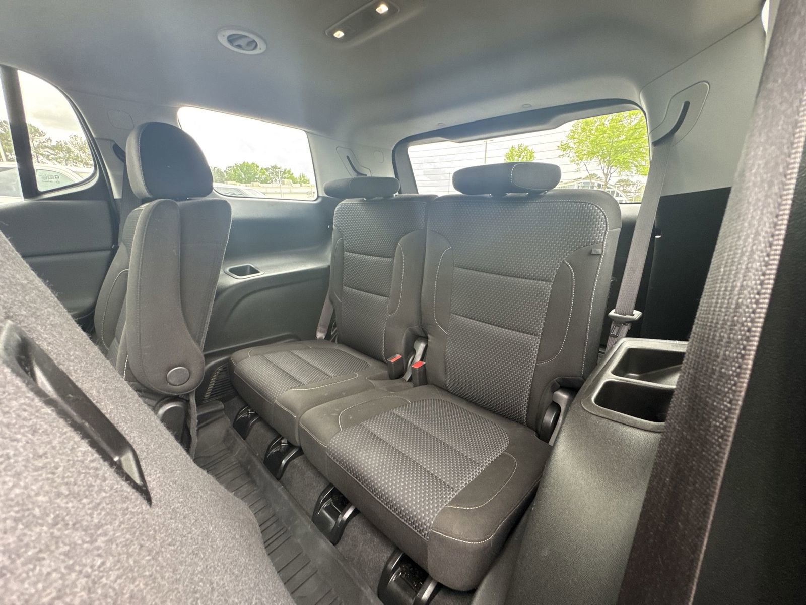 Certified 2023 GMC Acadia SLE w/ Driver Convenience Package image 30