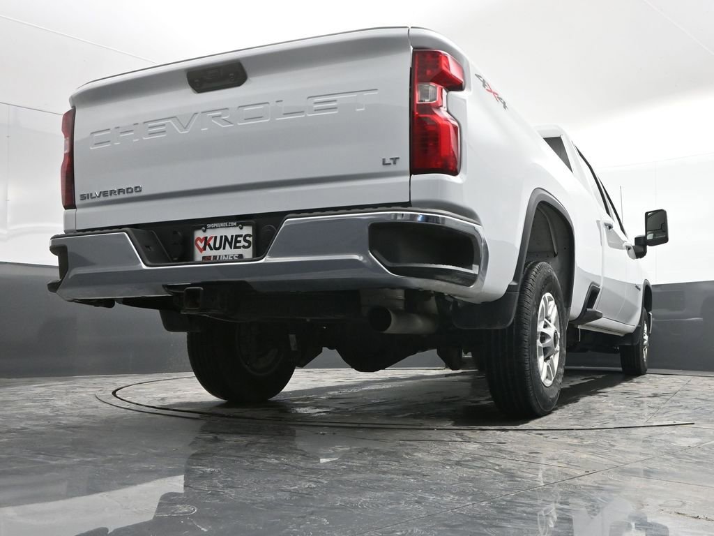 Used 2024 Chevrolet Silverado 2500 LT w/ Convenience Package image 42