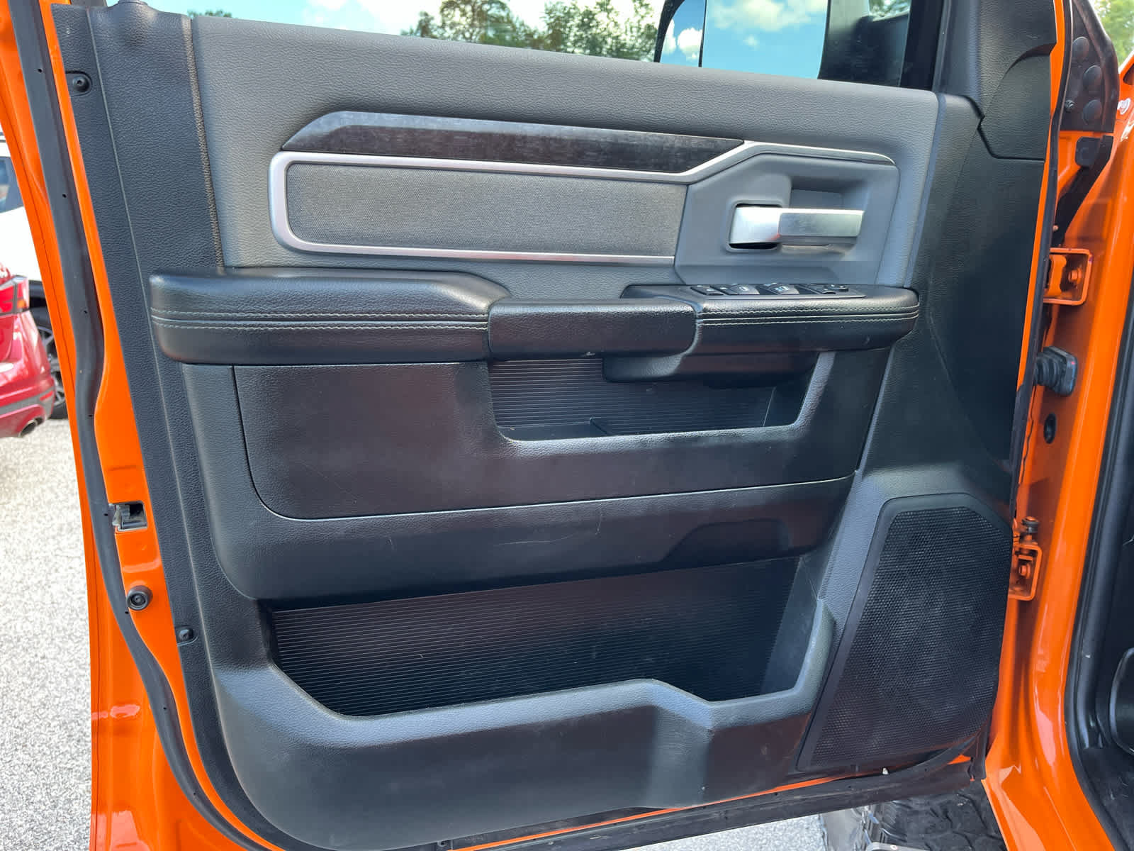 Used 2019 RAM 2500 Big Horn AWD/4WD image 11