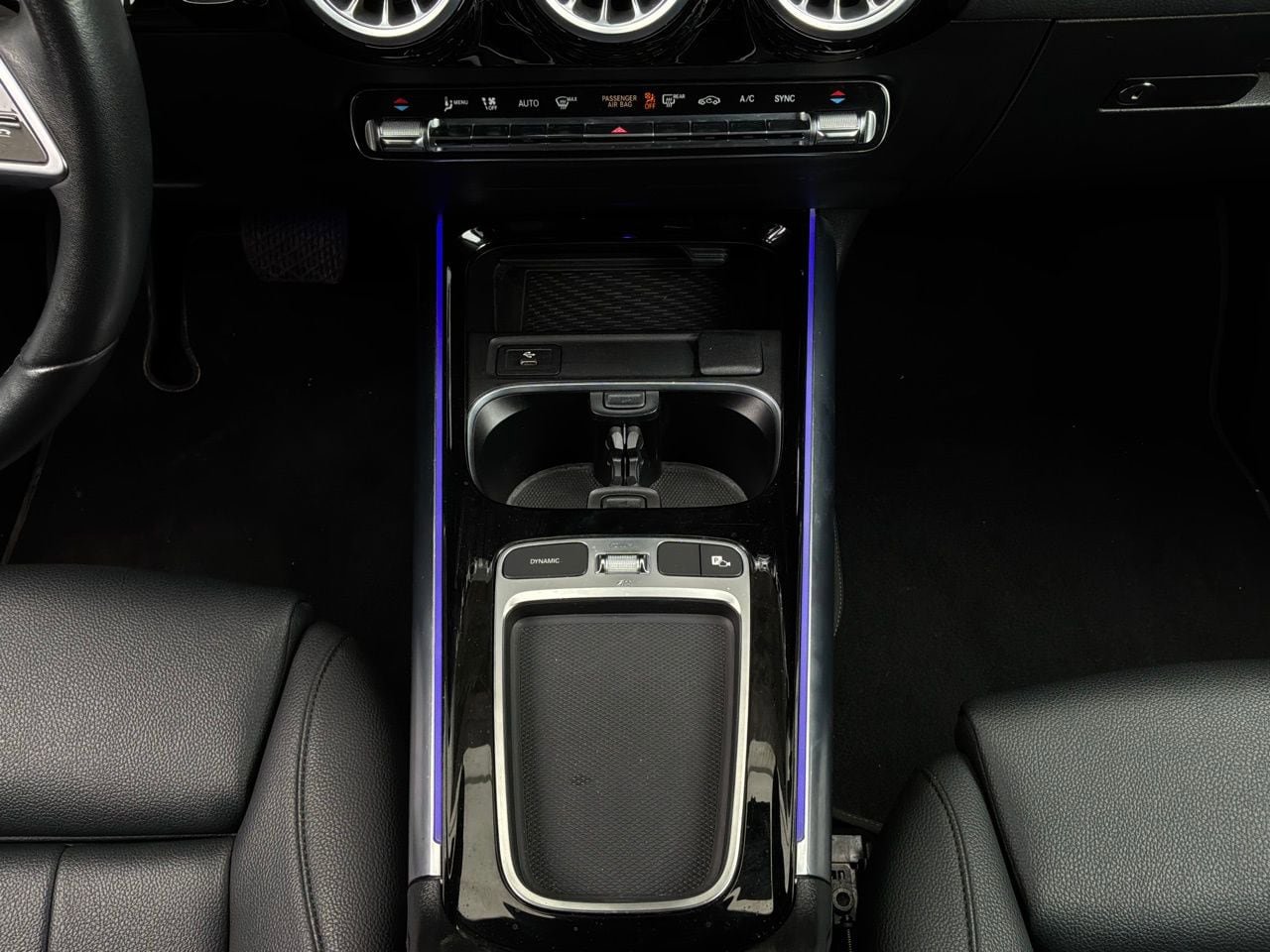 Used 2025 Mercedes-Benz GLA 250 image 16