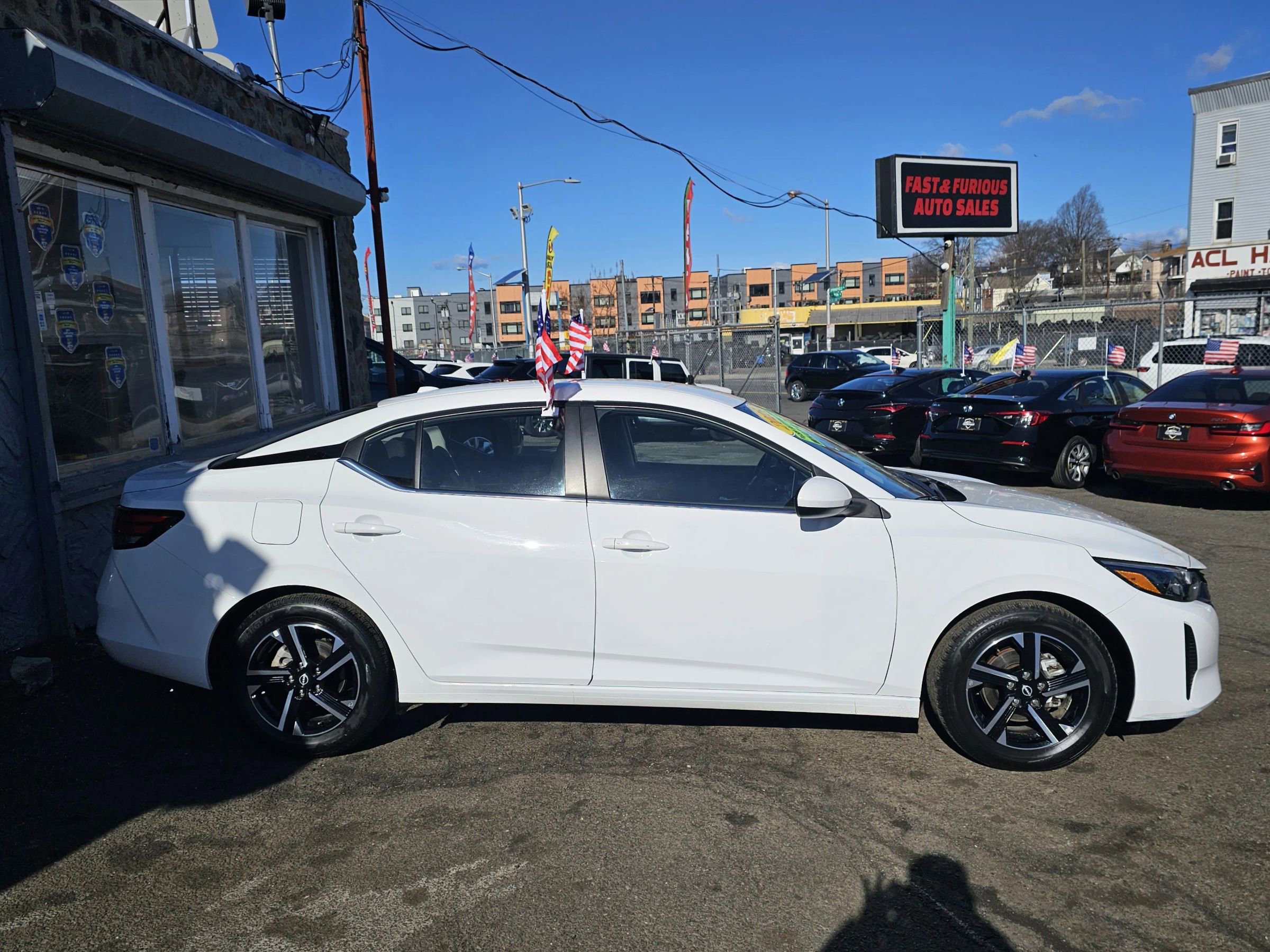 Used 2025 Nissan Sentra SV image 4