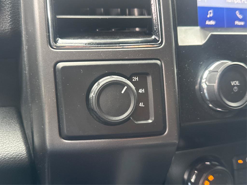 Used 2020 Ford F150 XLT w/ Equipment Group 302A Luxury AWD/4WD image 24