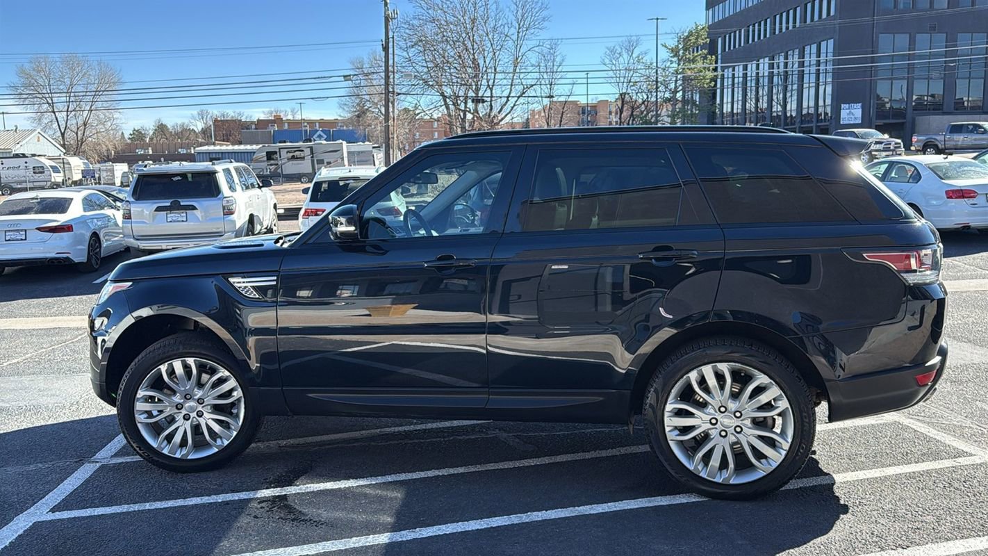 Used 2016 Land Rover Range Rover Sport HSE image 6
