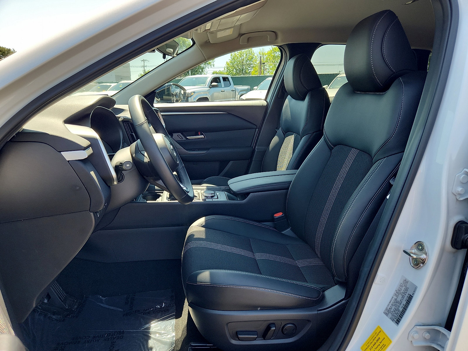 Certified 2025 MAZDA CX-50 2.5 Hybrid w/ Preferred Pkg AWD/4WD image 15