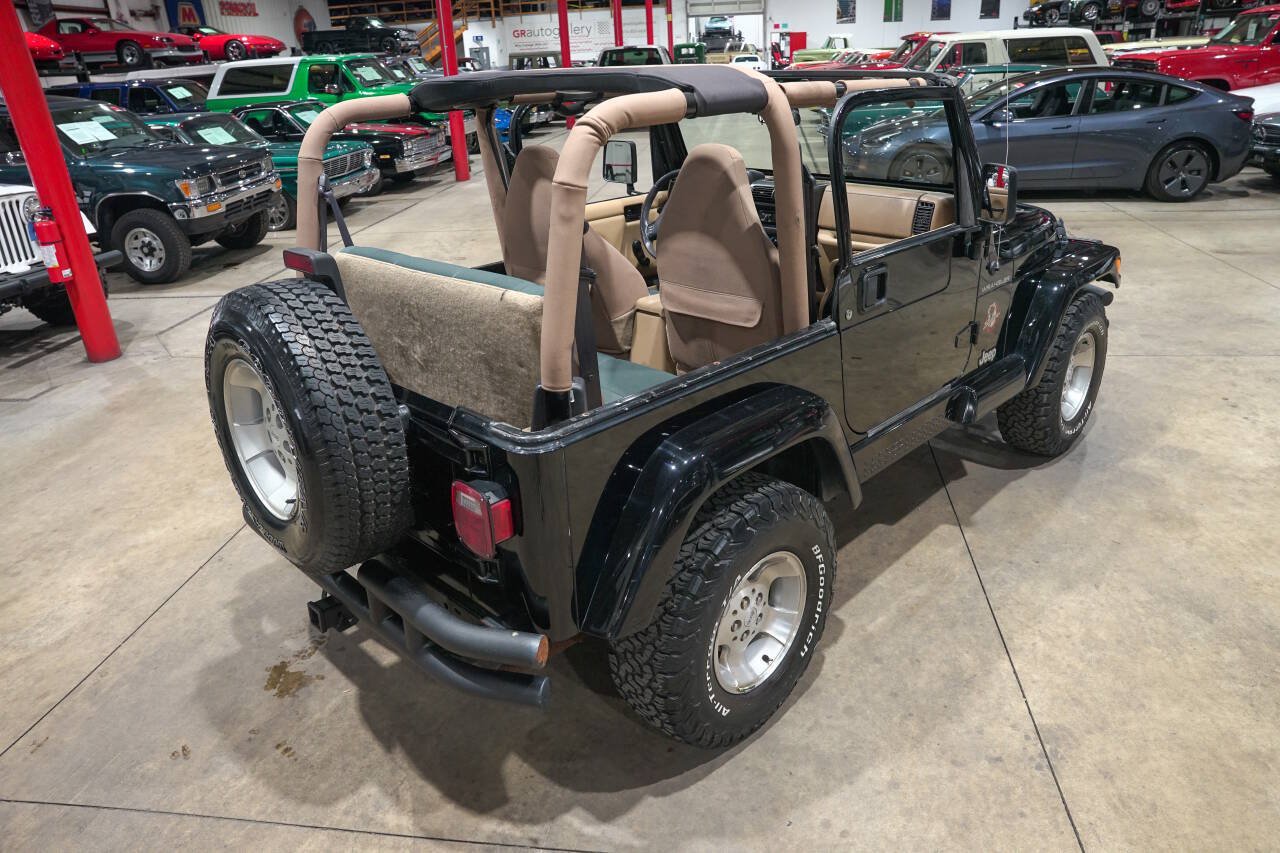 Used 2002 Jeep Wrangler Sahara AWD/4WD image 17