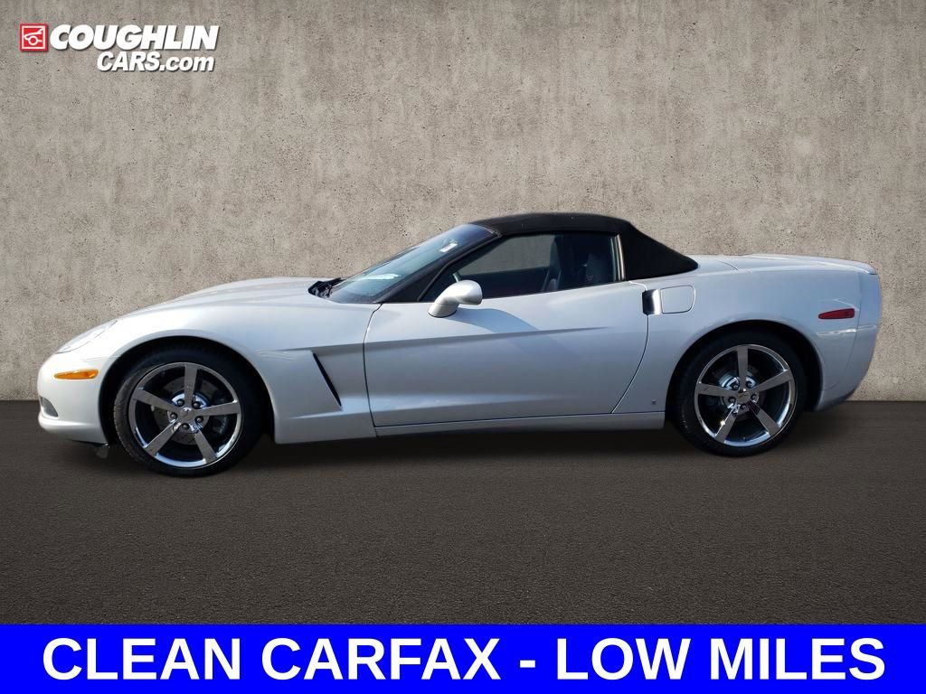 Used 2009 Chevrolet Corvette Convertible w/ Preferred Equipment Group image 2