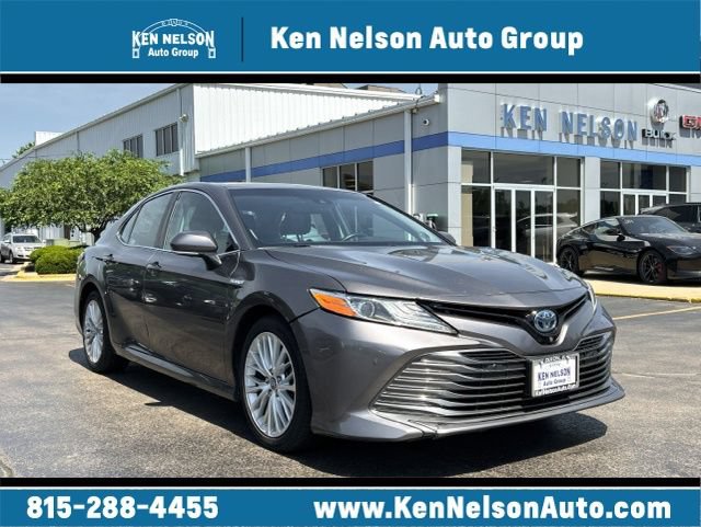 Used 2018 Toyota Camry XLE w/ Audio Package