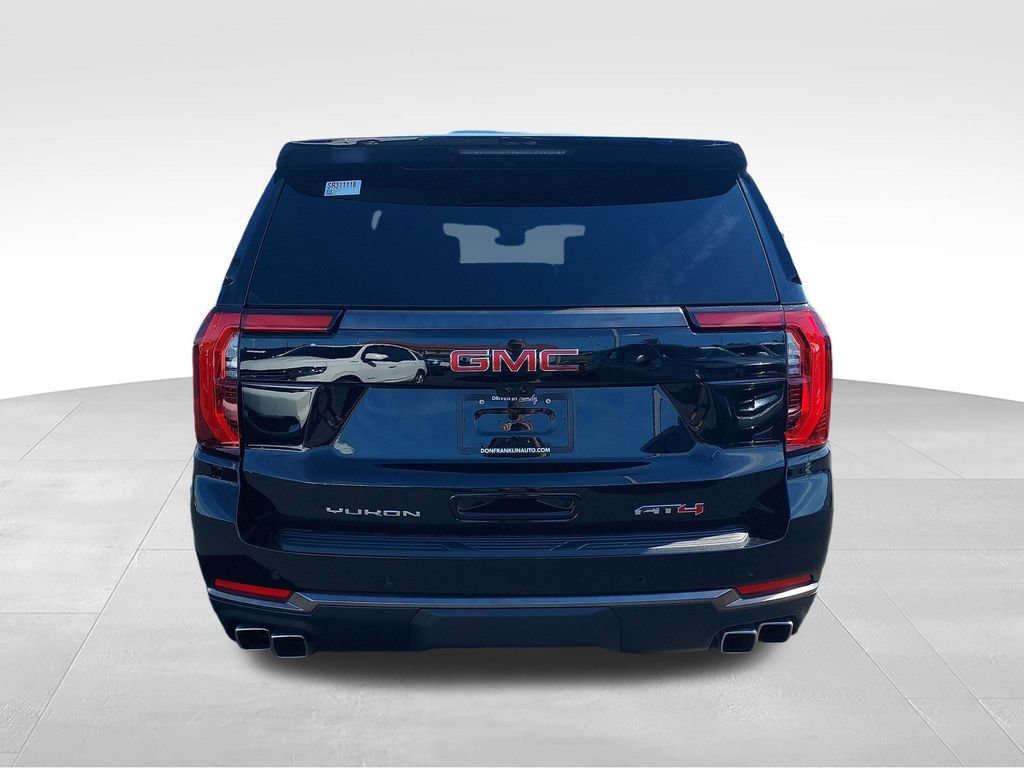 Used 2025 GMC Yukon XL AT4 Ultimate AWD/4WD image 4