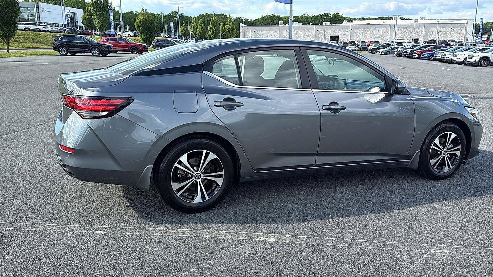 Used 2023 Nissan Sentra SV FWD image 5