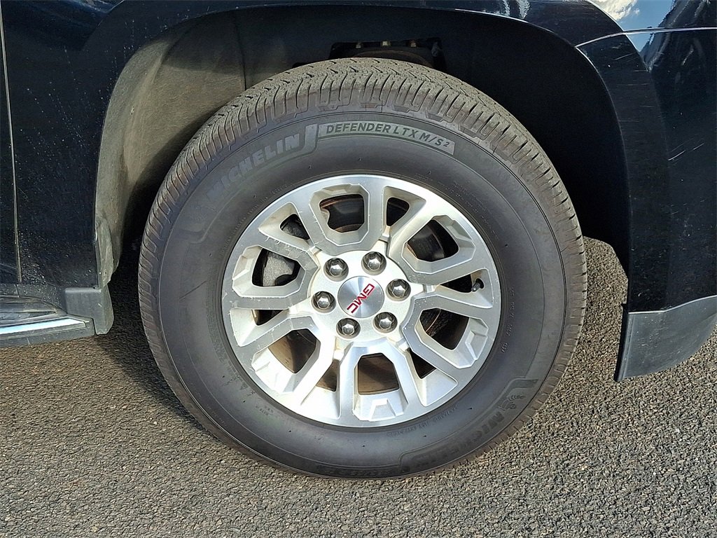 Certified 2018 GMC Yukon XL SLT image 8