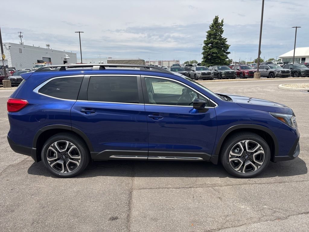 New 2026 Subaru Ascent Limited AWD/4WD image 2
