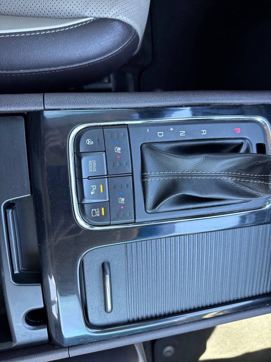 Used 2018 Kia Sedona SX Limited w/ SX Limited Prestige Package FWD image 20
