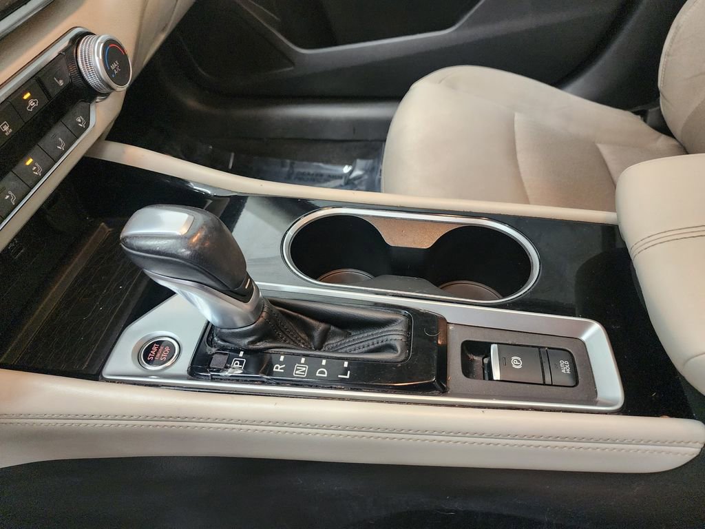 Used 2023 Nissan Altima 2.5 SV w/ SV Premium Package image 20