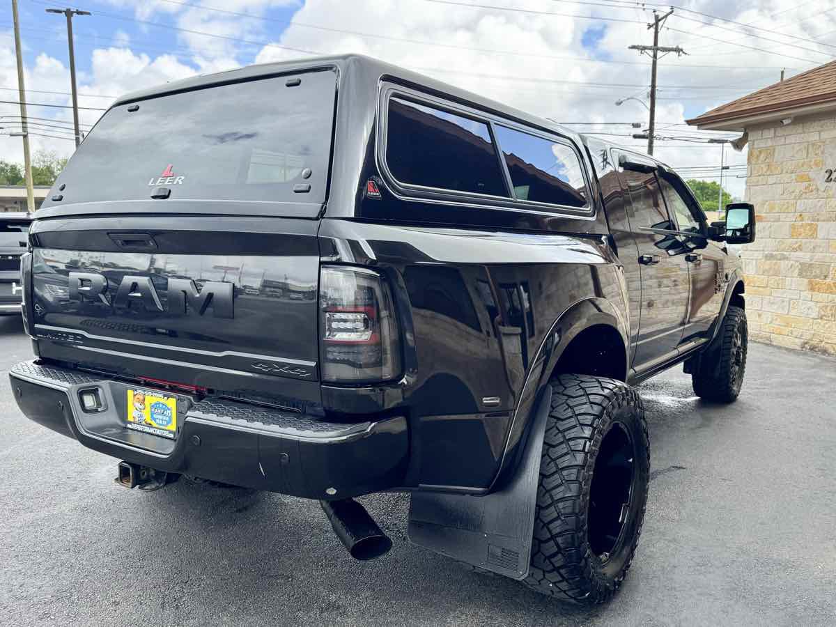 Used 2017 RAM 3500 Laramie Longhorn image 4