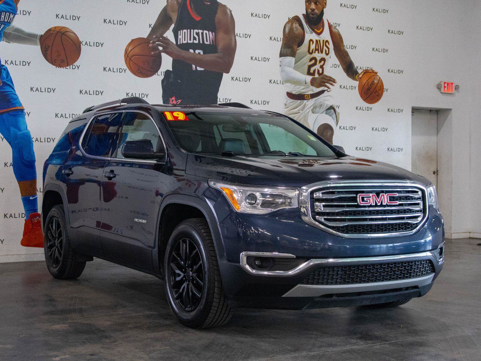 Used 2019 GMC Acadia SLT AWD/4WD image 19