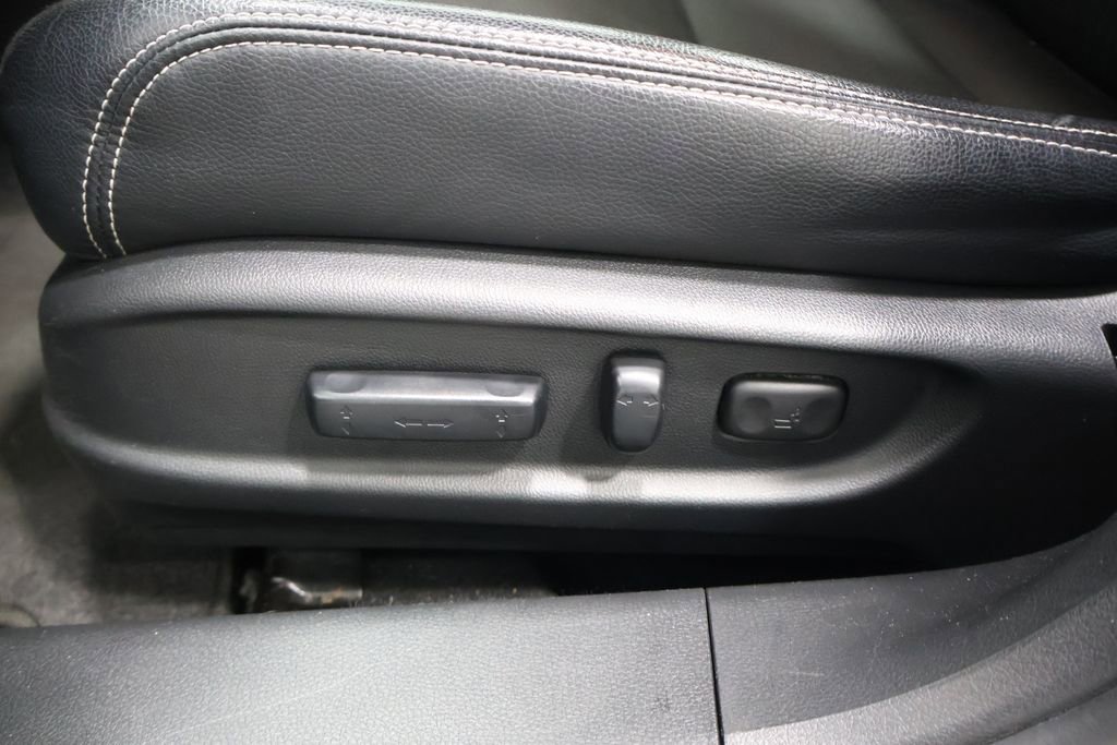 Used 2016 Honda Accord Sport image 14