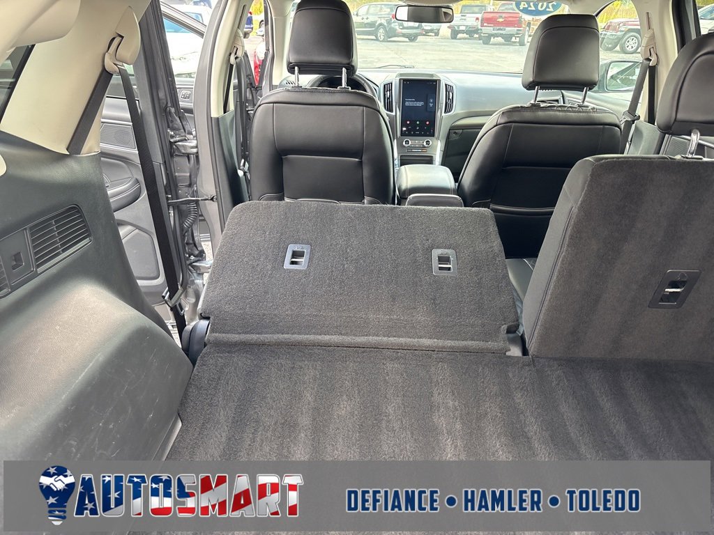 Used 2024 Ford Edge Titanium image 58