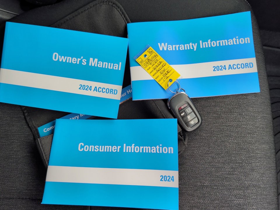 Used 2024 Honda Accord EX image 38