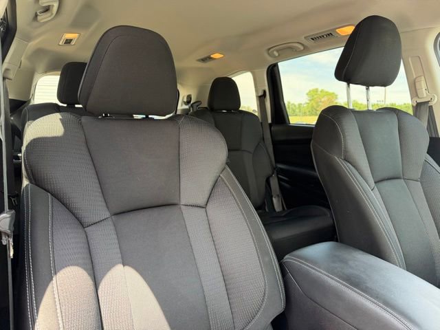 Used 2020 Subaru Ascent Premium w/ Convenience Package AWD/4WD image 11