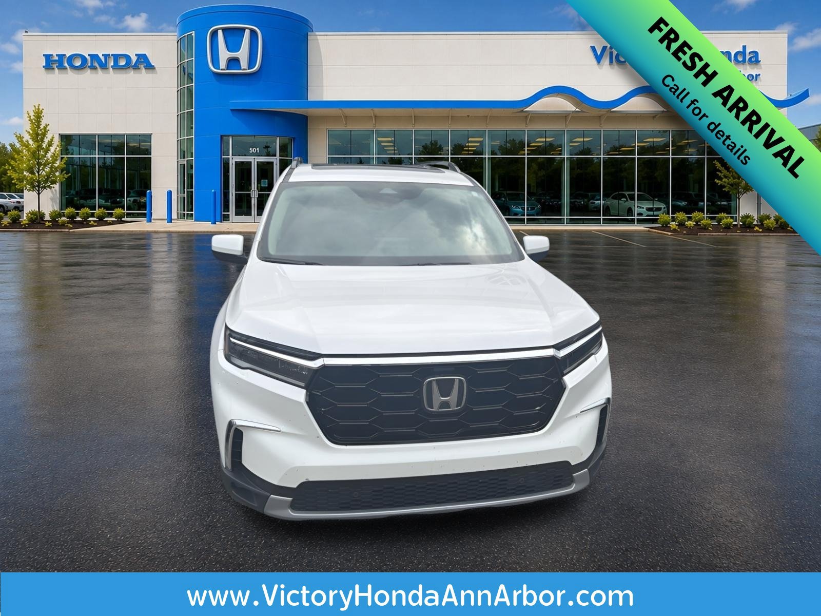 Certified 2024 Honda Pilot Touring