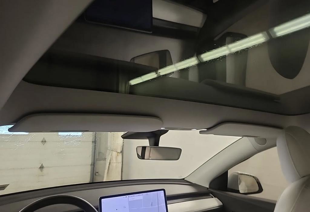 Used 2020 Tesla Model Y Performance AWD/4WD image 8
