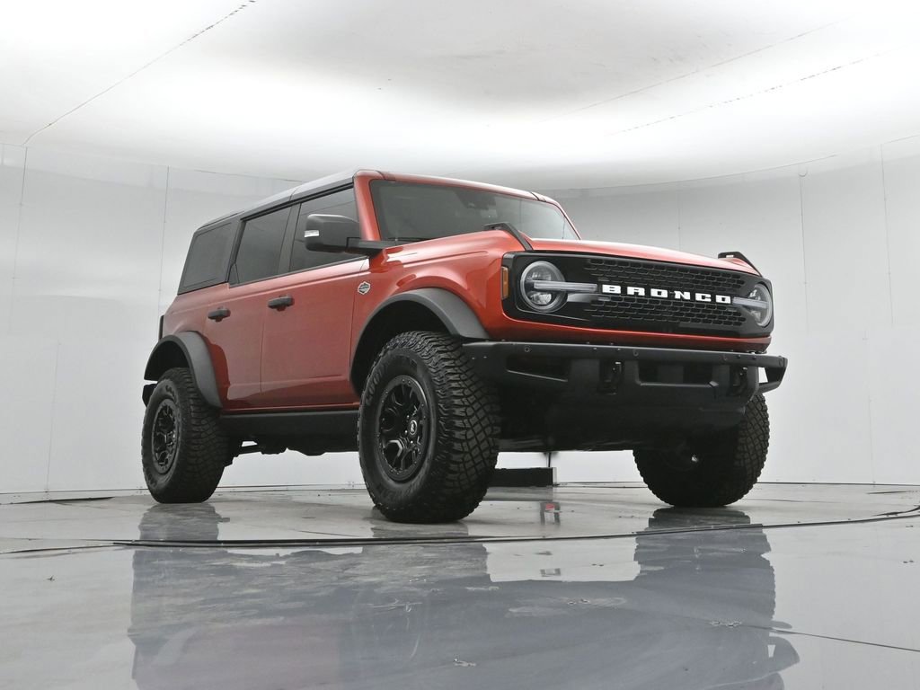 Used 2023 Ford Bronco Wildtrak image 47