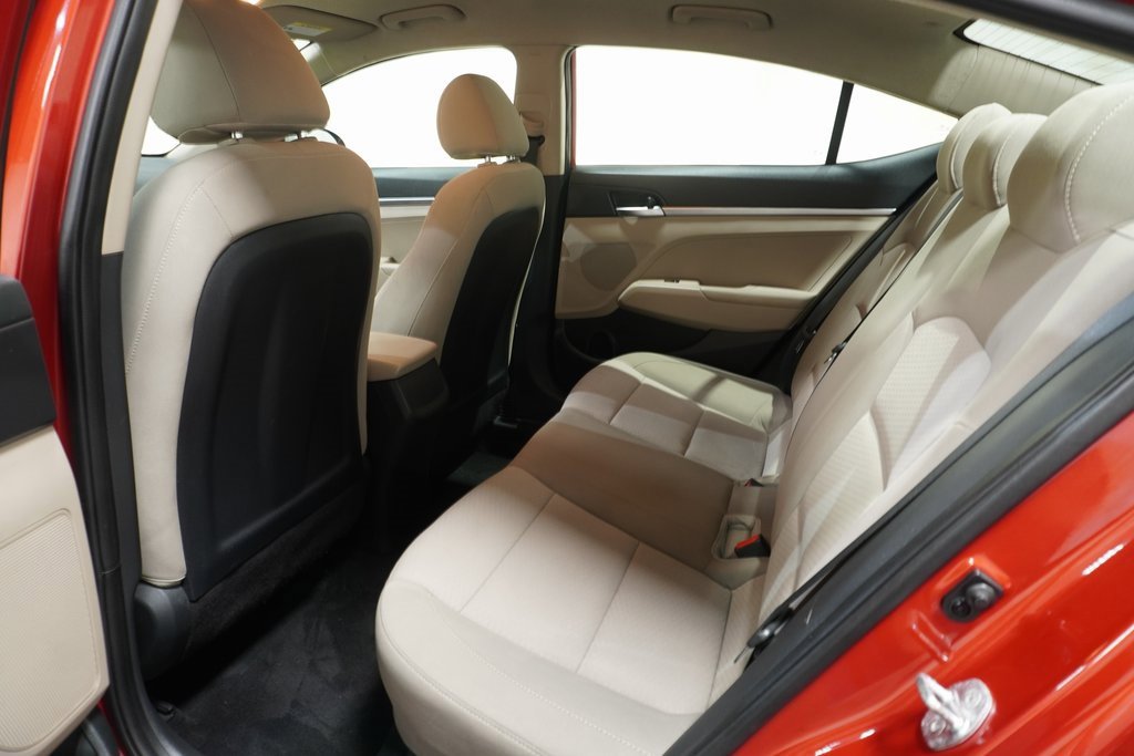 Used 2020 Hyundai Elantra SE image 11