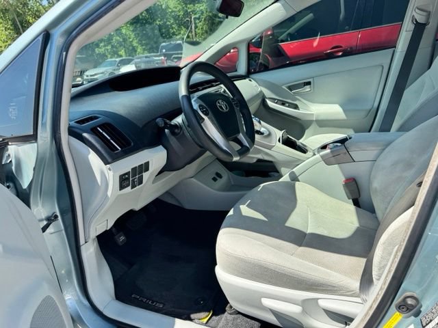 Used 2015 Toyota Prius Three FWD image 16