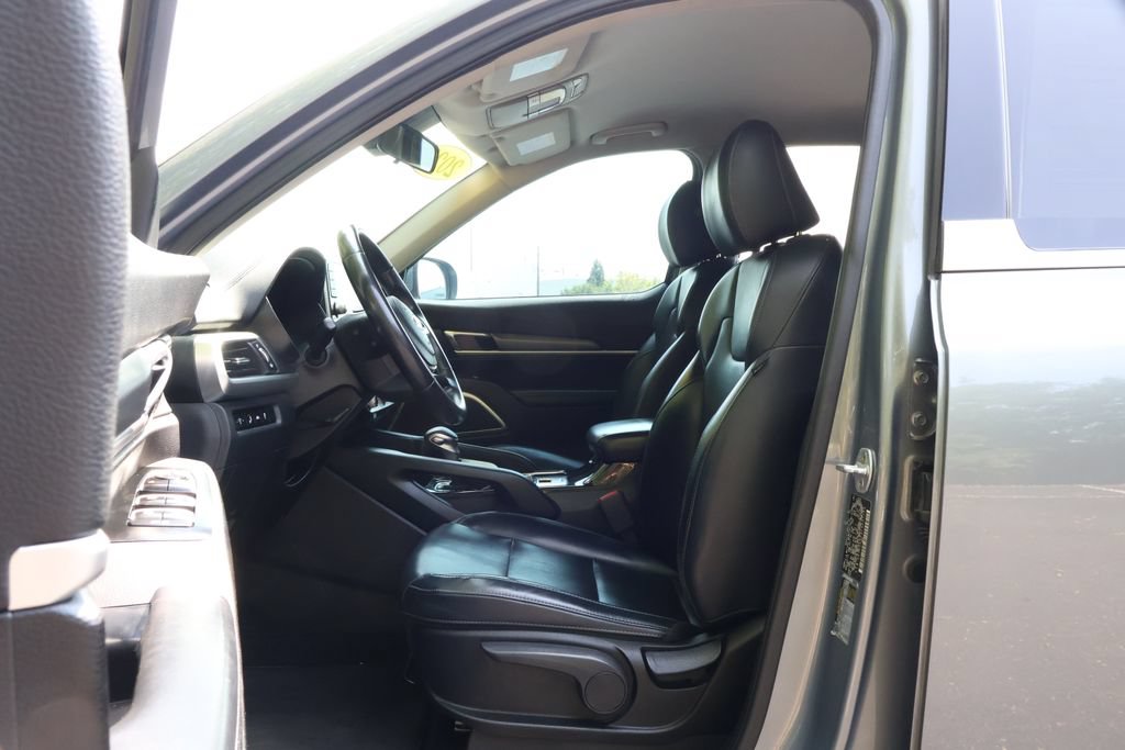 Used 2020 Kia Telluride LX AWD/4WD image 31
