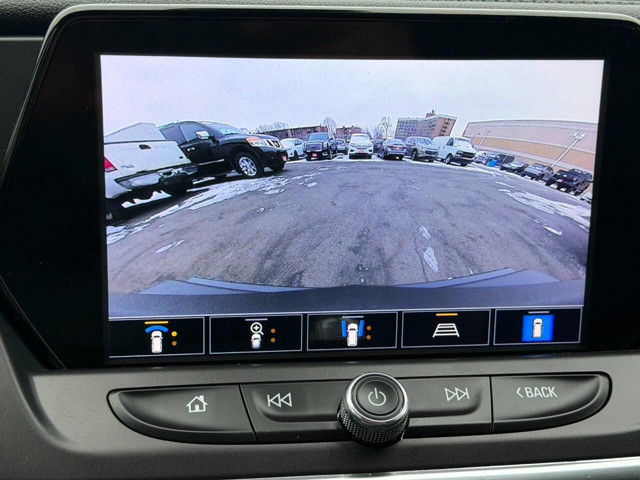 Used 2022 Chevrolet Blazer LT w/ Sound & Technology Package FWD image 56