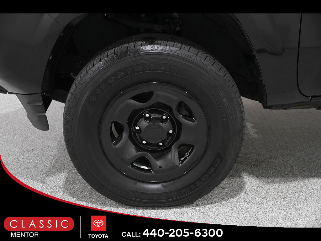 Certified 2023 Toyota Tacoma SR AWD/4WD image 19