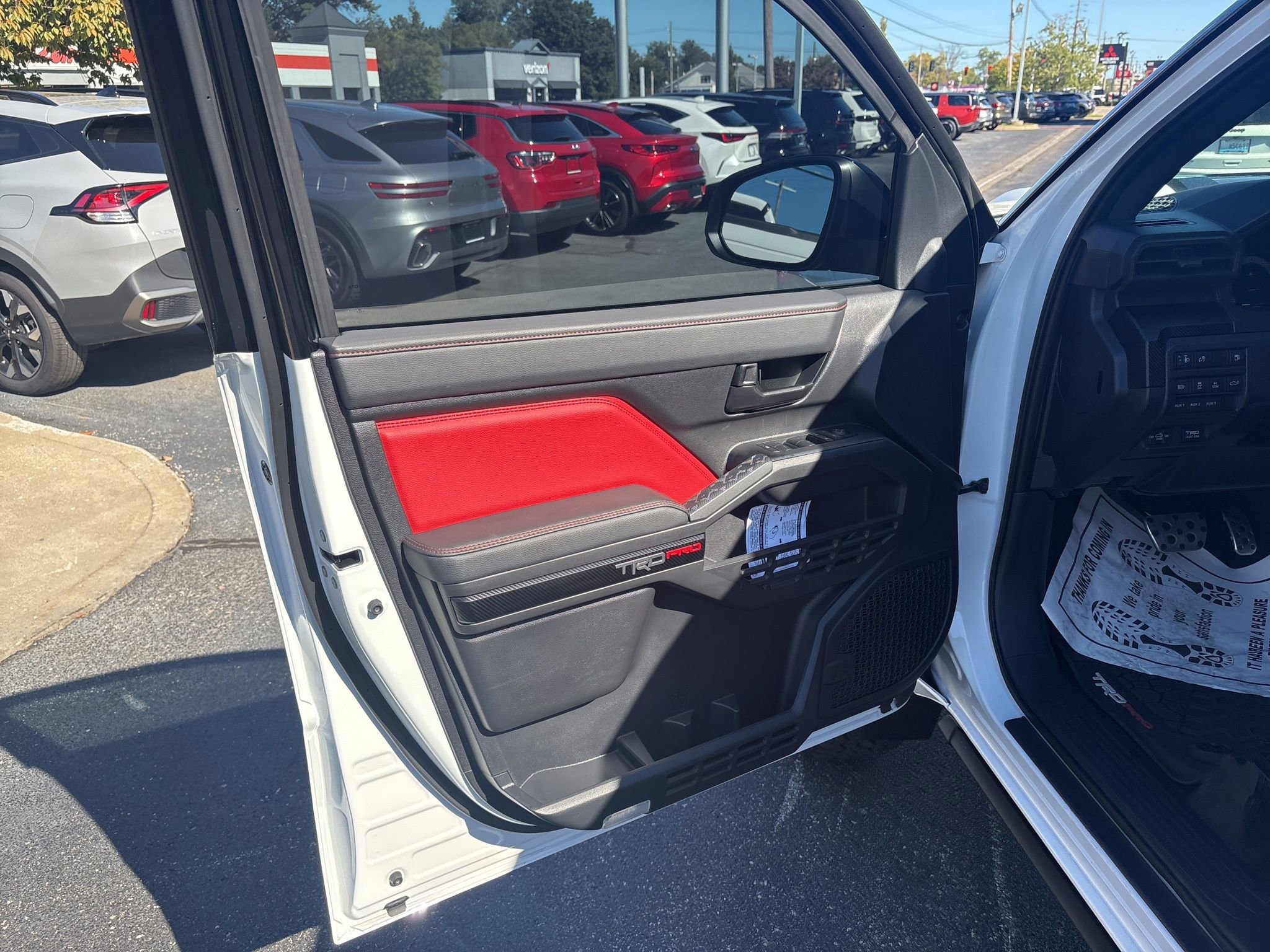 Used 2024 Toyota Tacoma TRD Pro image 31