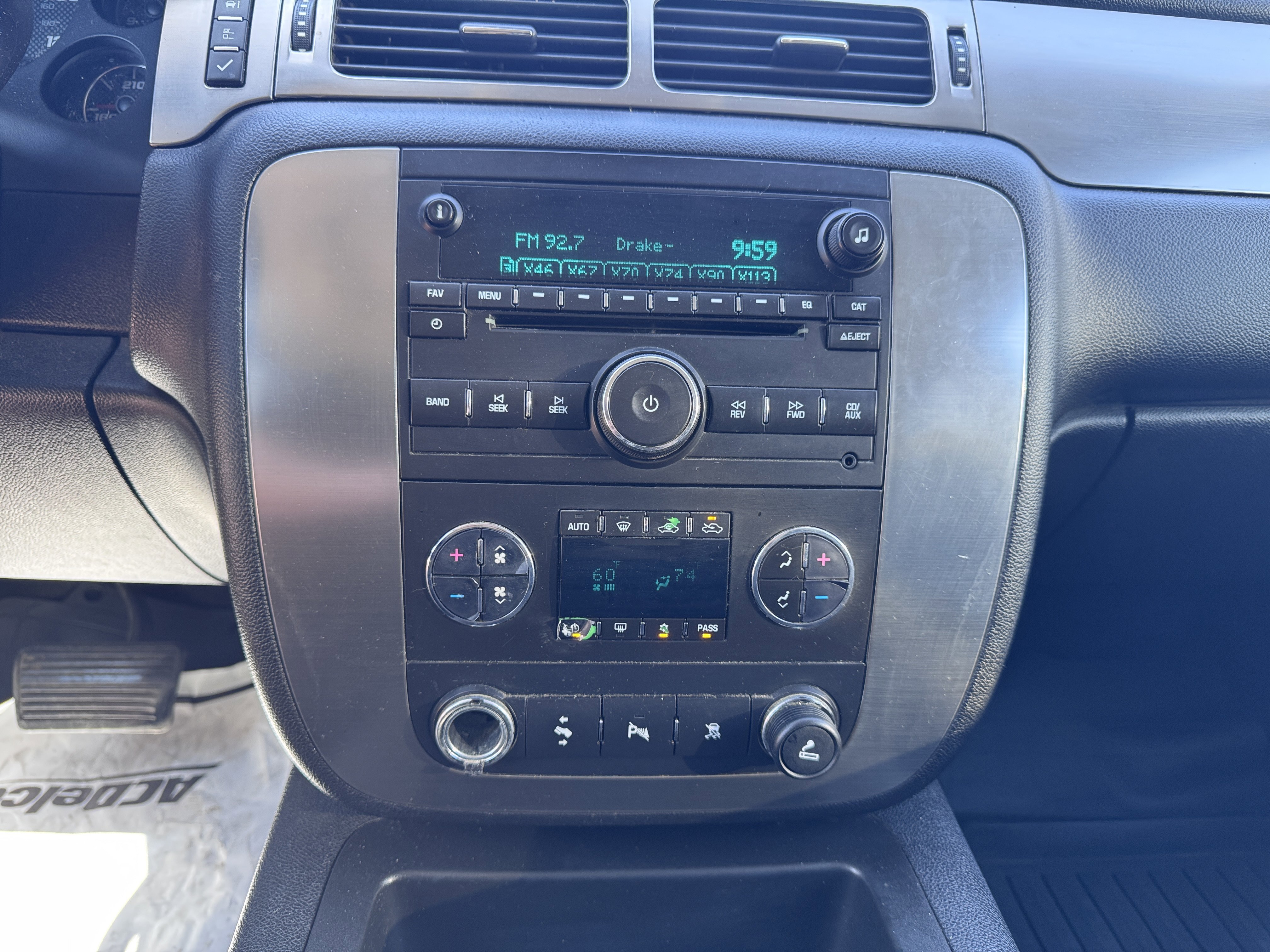 Used 2007 Chevrolet Avalanche LT w/ LT Preferred Equipment Group AWD/4WD image 25