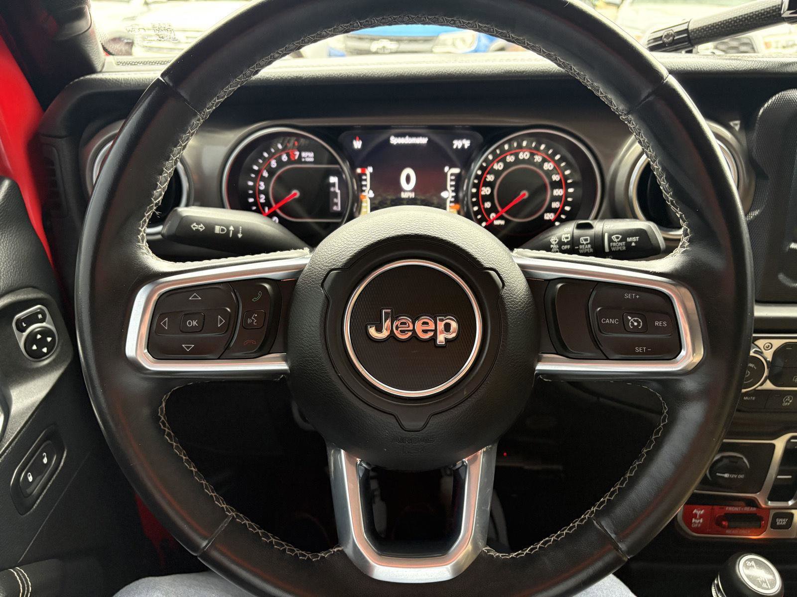 Used 2018 Jeep Wrangler Unlimited Rubicon AWD/4WD image 16