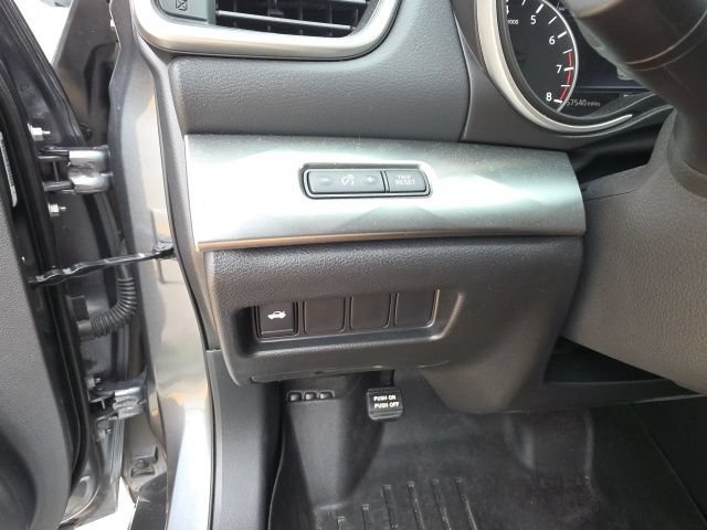 Used 2023 Nissan Maxima SV w/ Floor Mat Group FWD image 14