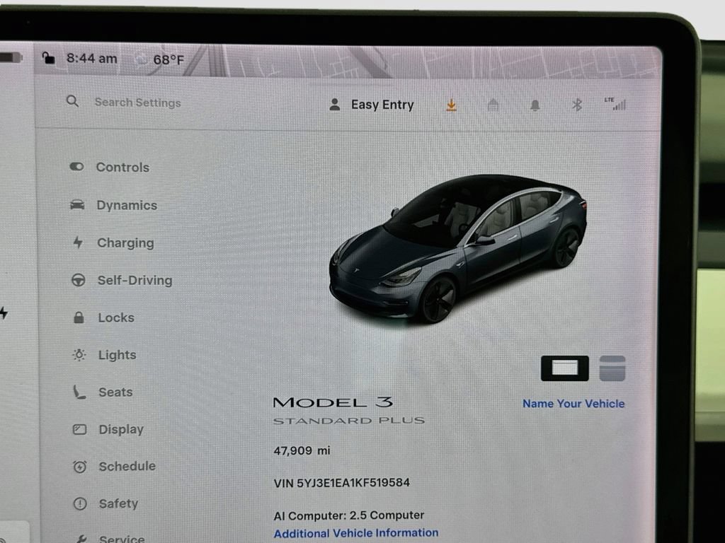 Used 2019 Tesla Model 3 Standard Range RWD image 18