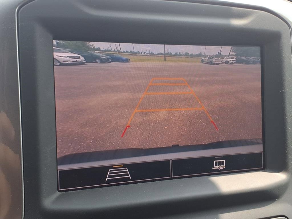 Used 2024 Chevrolet Silverado 2500 Custom w/ Custom Value Package image 14