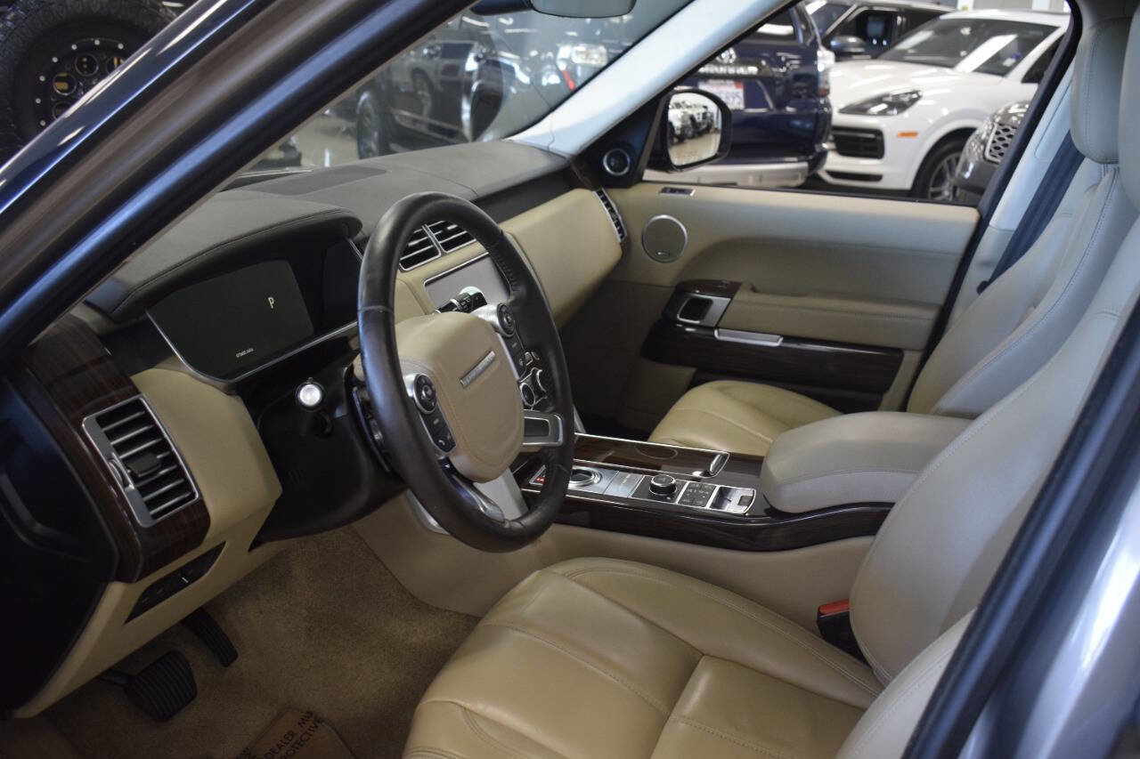 Used 2017 Land Rover Range Rover image 42